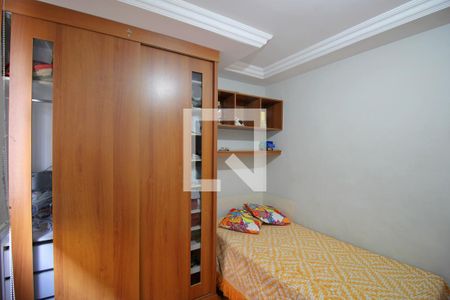 Apartamento à venda com 180m², 5 quartos e 4 vagasQuarto 1