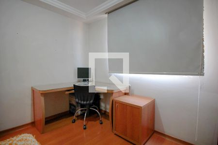 Apartamento à venda com 180m², 5 quartos e 4 vagasQuarto 1