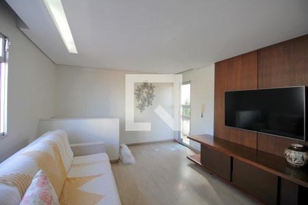 Sala de Estar de apartamento para alugar com 5 quartos, 180m² em Ipiranga, Belo Horizonte
