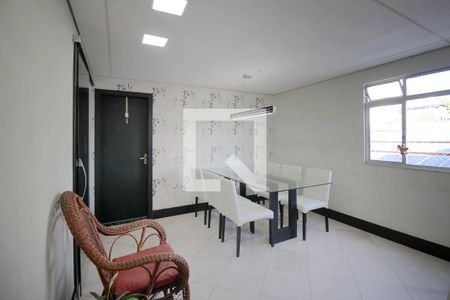 Apartamento à venda com 180m², 5 quartos e 4 vagasSala