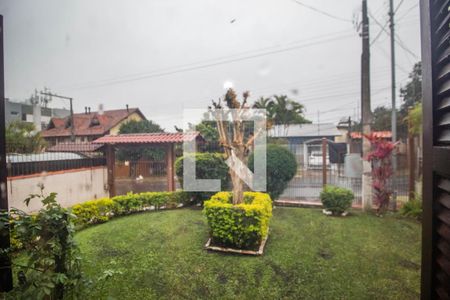 Vista de casa à venda com 2 quartos, 249m² em Cavalhada, Porto Alegre