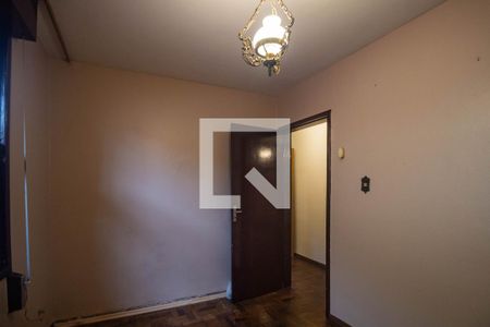Quarto de casa à venda com 2 quartos, 249m² em Cavalhada, Porto Alegre
