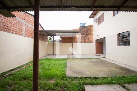 Casa à venda com 160m², 3 quartos e 1 vagapátio dos fundos