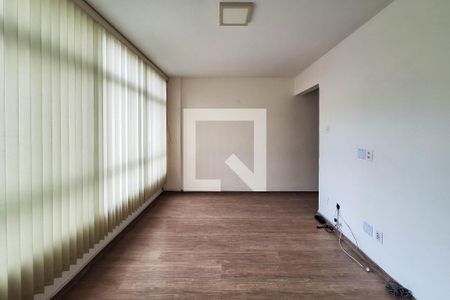 Apartamento para alugar com 100m², 3 quartos e sem vaga Apartamento para alugar com 100m², 3 quartos e sem vagaSala