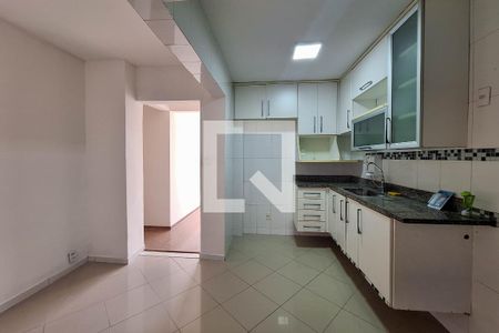 Apartamento para alugar com 100m², 3 quartos e sem vaga Apartamento para alugar com 100m², 3 quartos e sem vagaCozinha