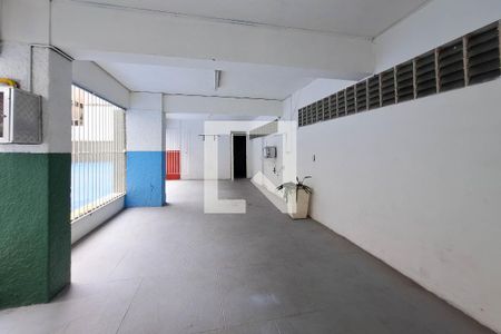 Apartamento para alugar com 100m², 3 quartos e sem vaga Apartamento para alugar com 100m², 3 quartos e sem vagaÁrea comum