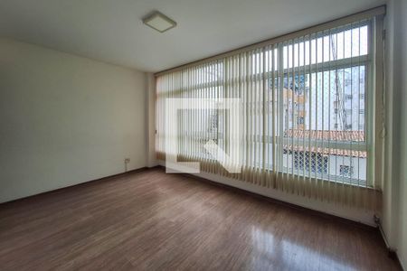 Apartamento para alugar com 100m², 3 quartos e sem vaga Apartamento para alugar com 100m², 3 quartos e sem vagaSala