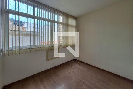 Apartamento para alugar com 100m², 3 quartos e sem vaga Apartamento para alugar com 100m², 3 quartos e sem vagaQuarto 3
