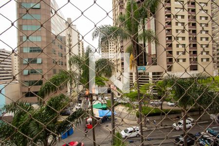 Vista de apartamento para alugar com 4 quartos, 120m² em Itaim Bibi, São Paulo