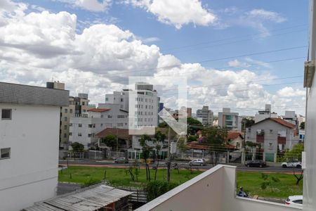 Apartamento à venda com 127m², 4 quartos e 3 vagasVista da semi suíte 2