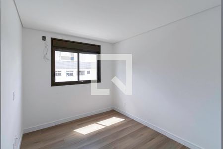 Semi suíte 1 de apartamento à venda com 4 quartos, 127m² em Castelo, Belo Horizonte