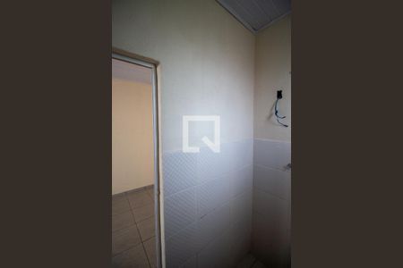 Banheiro de casa para alugar com 1 quarto, 35m² em Jardim Santana, São Paulo