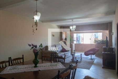 Sala de casa à venda com 4 quartos, 350m² em Parada Inglesa, São Paulo