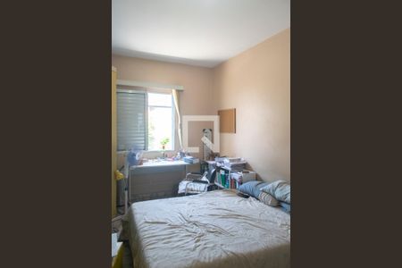 Casa à venda com 350m², 4 quartos e 3 vagas Casa à venda com 350m², 4 quartos e 3 vagasQuarto 4