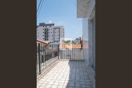 Casa à venda com 350m², 4 quartos e 3 vagas Casa à venda com 350m², 4 quartos e 3 vagasVaranda Quarto 2