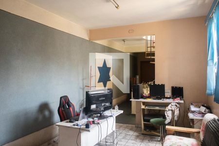 Casa à venda com 350m², 4 quartos e 3 vagas Casa à venda com 350m², 4 quartos e 3 vagasHall