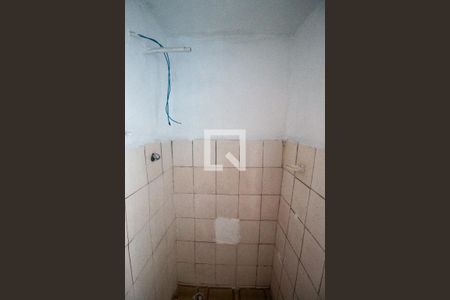 Banheiro de casa para alugar com 1 quarto, 45m² em Jardim Santana, São Paulo