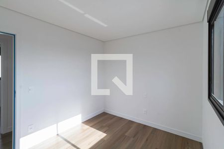 Apartamento à venda com 263m², 5 quartos e 4 vagas Apartamento à venda com 263m², 5 quartos e 4 vagasQuarto 2