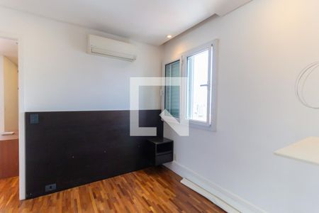 Apartamento à venda com 70m², 2 quartos e 2 vagas Apartamento à venda com 70m², 2 quartos e 2 vagasSuíte