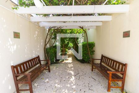 Apartamento à venda com 70m², 2 quartos e 2 vagas Apartamento à venda com 70m², 2 quartos e 2 vagasÁrea comum