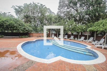 Apartamento à venda com 80m², 3 quartos e 2 vagas Apartamento à venda com 80m², 3 quartos e 2 vagasÁrea comum - Piscina