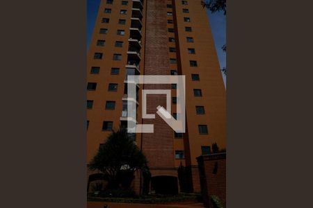 Apartamento à venda com 80m², 3 quartos e 2 vagas Apartamento à venda com 80m², 3 quartos e 2 vagasFachada