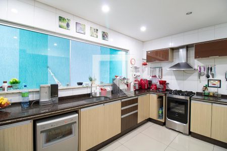 Casa à venda com 200m², 3 quartos e 3 vagasCozinha