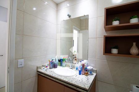 Casa à venda com 200m², 3 quartos e 3 vagasBanheiro da Suíte