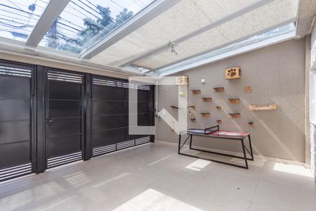 Casa à venda com 307m², 4 quartos e 2 vagasGaragem