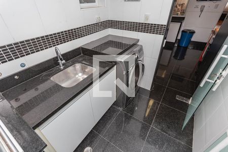 Casa à venda com 307m², 4 quartos e 2 vagasÁrea de Serviço