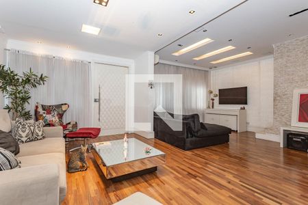 Sala de casa à venda com 4 quartos, 307m² em Vila Gumercindo, São Paulo