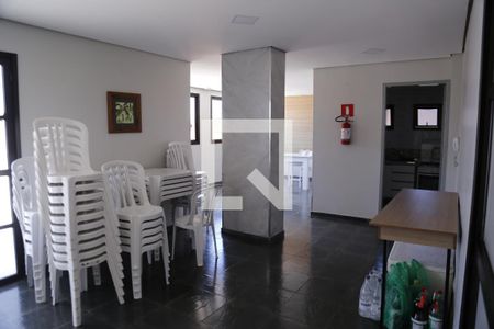 Apartamento à venda com 104m², 2 quartos e 3 vagasSalão de Festas