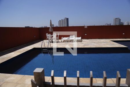 Apartamento à venda com 104m², 2 quartos e 3 vagasPiscina
