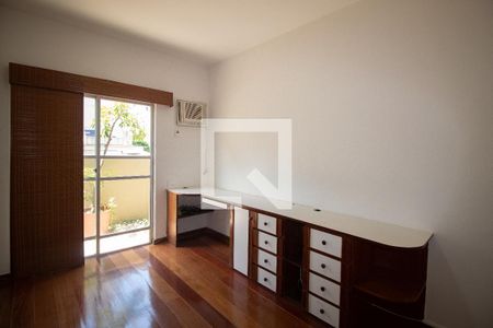 Quarto 1 de apartamento para alugar com 3 quartos, 210m² em Copacabana, Rio de Janeiro