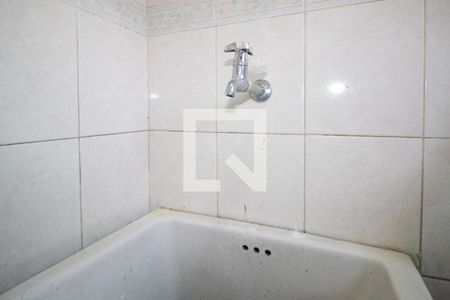 Apartamento para alugar com 210m², 3 quartos e 1 vaga Apartamento para alugar com 210m², 3 quartos e 1 vagaÁrea de serviço - torneira do tanque