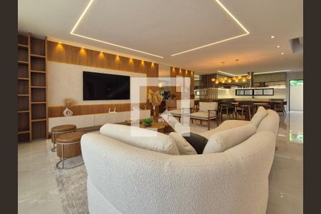 Sala de casa de condomínio à venda com 5 quartos, 490m² em Recreio dos Bandeirantes, Rio de Janeiro