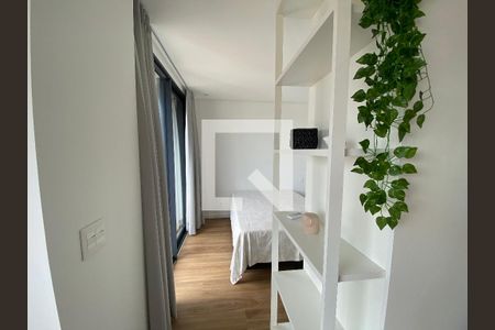 Corredor de apartamento para alugar com 1 quarto, 40m² em Jardim das Bandeiras, São Paulo
