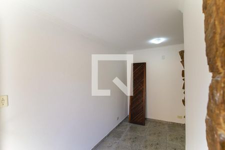 Sala 1 de casa para alugar com 6 quartos, 270m² em Jardim Santa Terezinha, Taboão da Serra