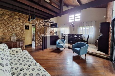 Sala 1 de casa à venda com 3 quartos, 490m² em Camboinhas, Niterói