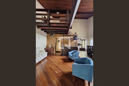 Sala 1 de casa à venda com 3 quartos, 490m² em Camboinhas, Niterói