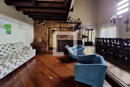 Sala 1 de casa para alugar com 3 quartos, 490m² em Camboinhas, Niterói