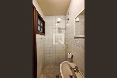 Casa à venda com 490m², 3 quartos e 3 vagasBanheiro de serviço