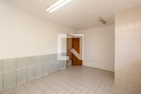 Casa à venda com 378m², 4 quartos e 2 vagas Casa à venda com 378m², 4 quartos e 2 vagasArea de serviço