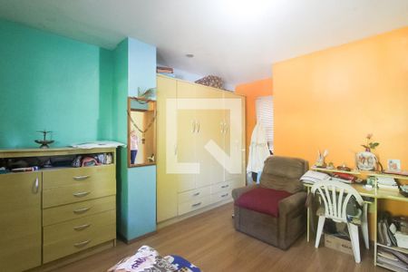 Casa à venda com 378m², 4 quartos e 2 vagas Casa à venda com 378m², 4 quartos e 2 vagasQuarto 2