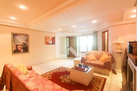 Sala de casa à venda com 4 quartos, 378m² em Vila Jardim, Porto Alegre