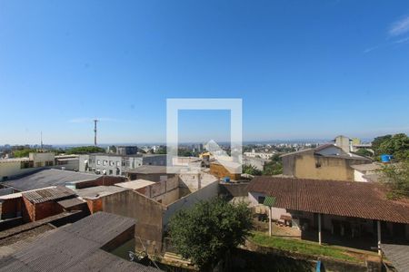 Casa à venda com 378m², 4 quartos e 2 vagas Casa à venda com 378m², 4 quartos e 2 vagasVista