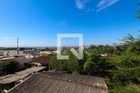 Casa à venda com 378m², 4 quartos e 2 vagas Casa à venda com 378m², 4 quartos e 2 vagasVista