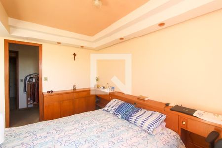 Casa à venda com 378m², 4 quartos e 2 vagas Casa à venda com 378m², 4 quartos e 2 vagasSuite 2