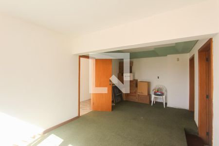 Casa à venda com 378m², 4 quartos e 2 vagas Casa à venda com 378m², 4 quartos e 2 vagasÁrea comum