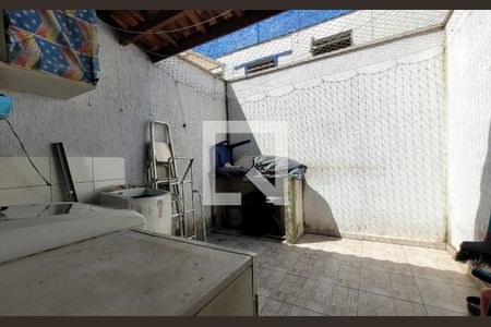Área de serviço de casa à venda com 3 quartos, 109m² em Vila Homero Thon, Santo André